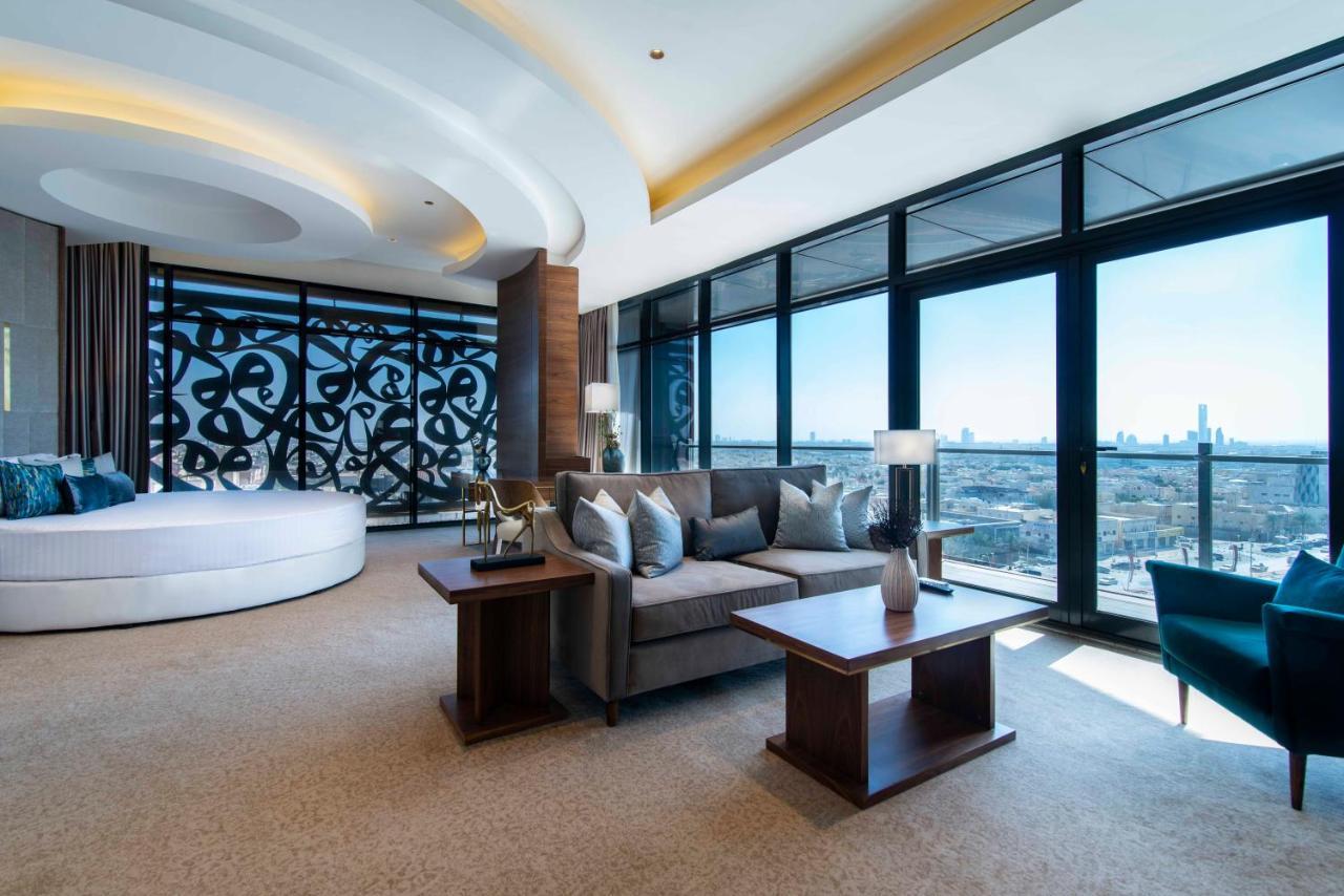 Waw Hotel Suites King Abdullah Road Riyad Extérieur photo